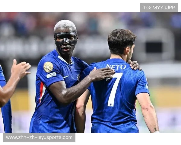 切尔西队内逼抢训练：高压战术背后的秘密力量