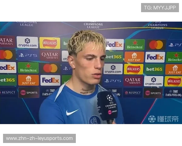 加纳乔跑位选择极为果断