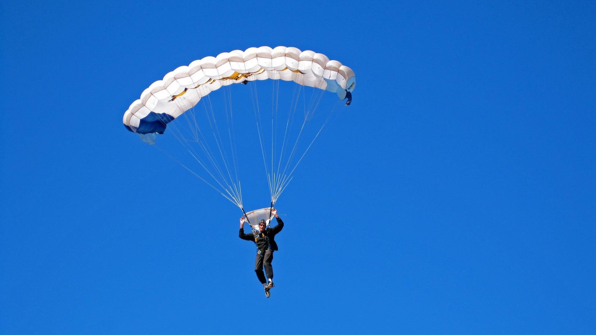 世界青少年运动会武术套路展示中国传统文化，青少年武术比赛视频